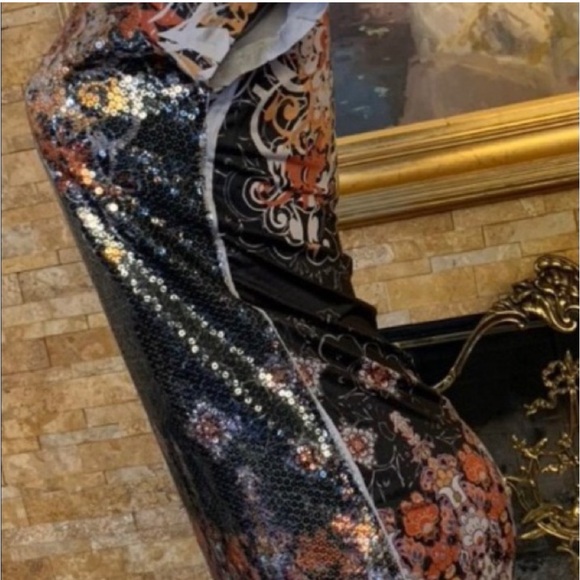 Sequins Short Sleeve Tee Shirt Style
Mini Dress - Picture 4 of 7